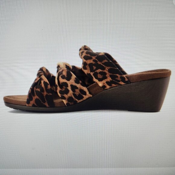 Vionic Park Rizzo - Women's Wedge Sandals Tan Leopard. NIB. Size: Various - Picture 4 of 12